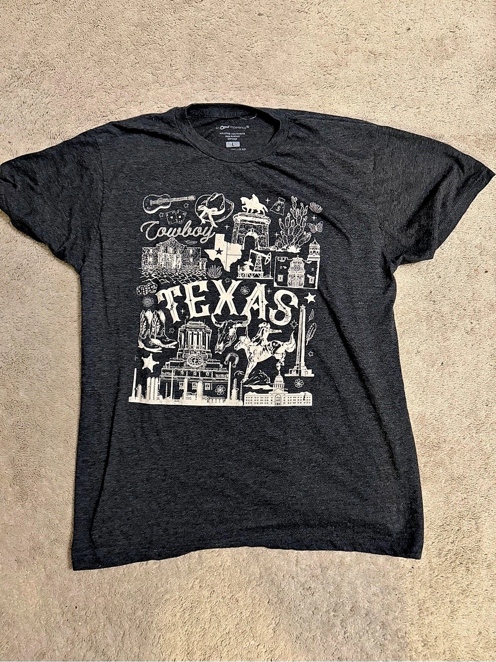 Texas Tee in Black Size Large Like New